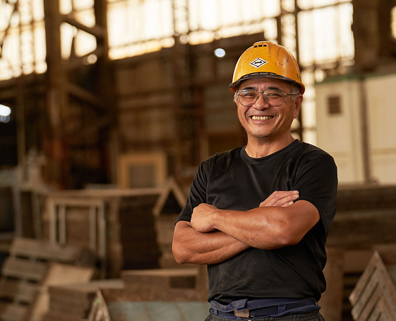 代表：知氣 勝巳